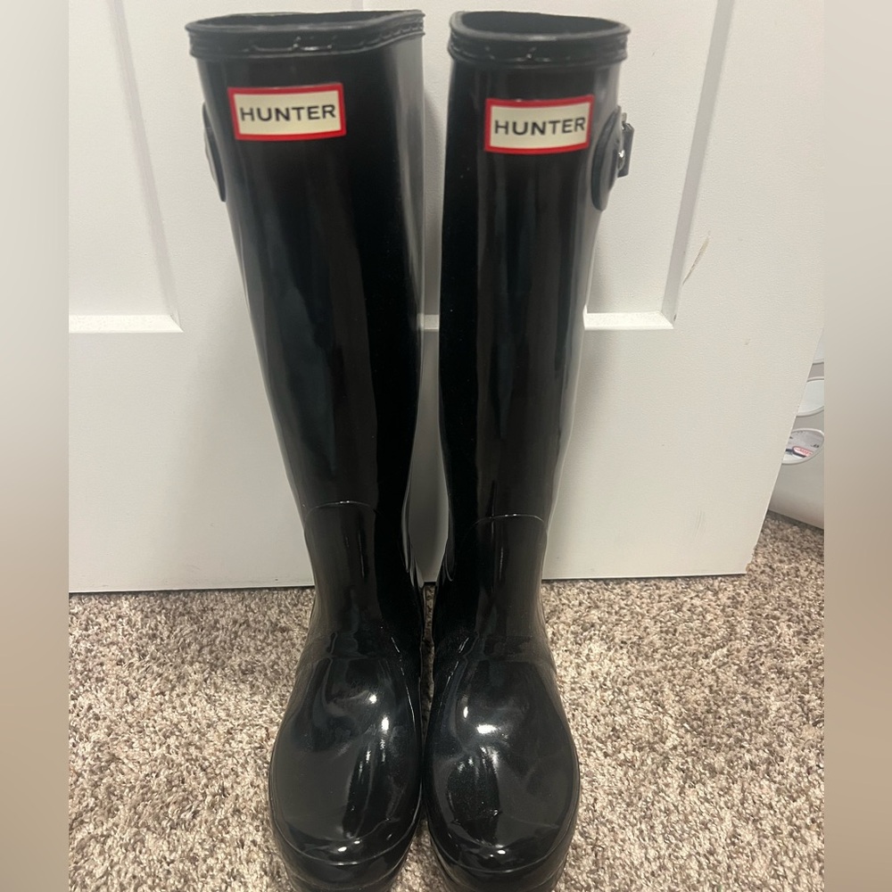 Hunter Glossy Black Rain Boots Size 7